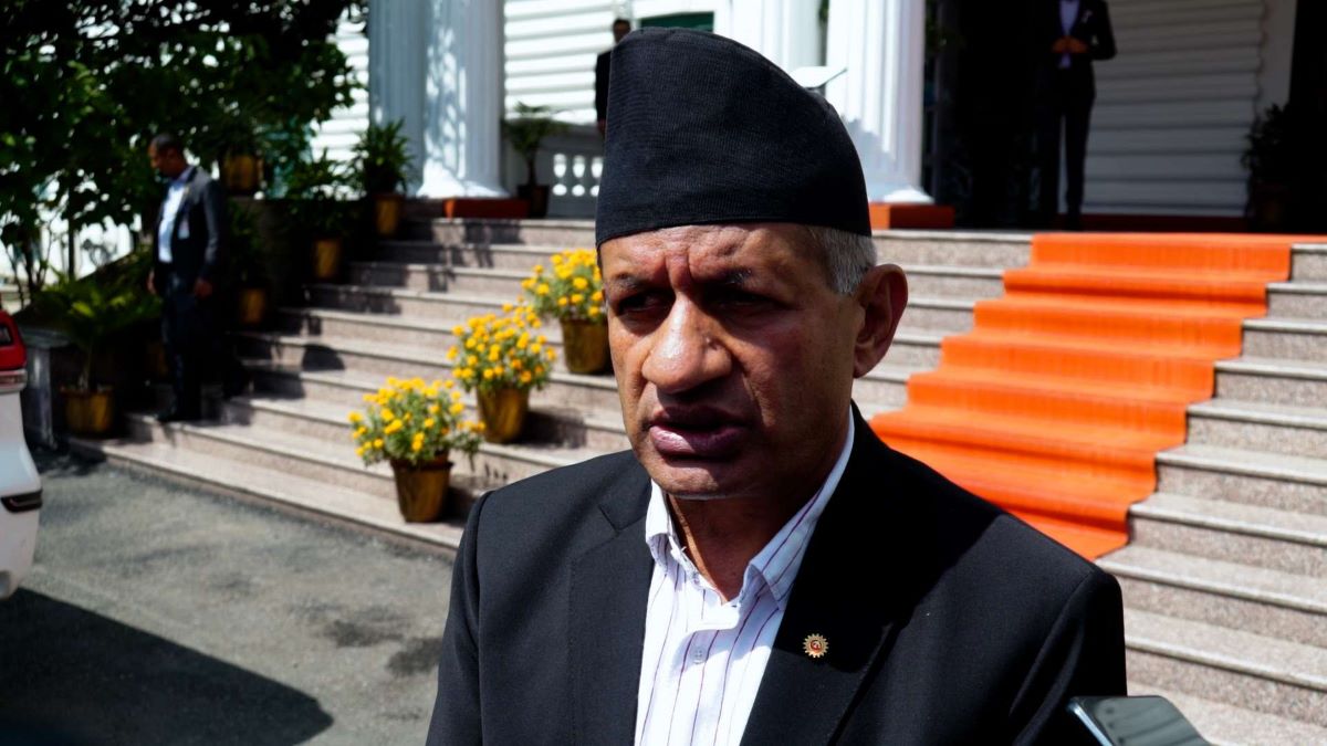 प्रधानमन्त्रीलाई पूर्वपरराष्ट्रमन्त्री ज्ञवालीको सुझाव— चीनसँग भएका पुरानै सम्झौता कार्यान्वयनमा जोड दिनुस् 